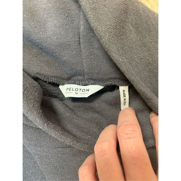 Peloton gray funnel neck sweatshirt, women's 1X - Picture 5 of 9